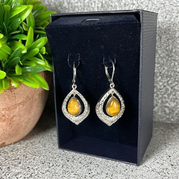 NWT Yellow Tigers Eye Earrings in Silver Tone Magnetic Setting Boho ETHNIC - Picture 3 of 5